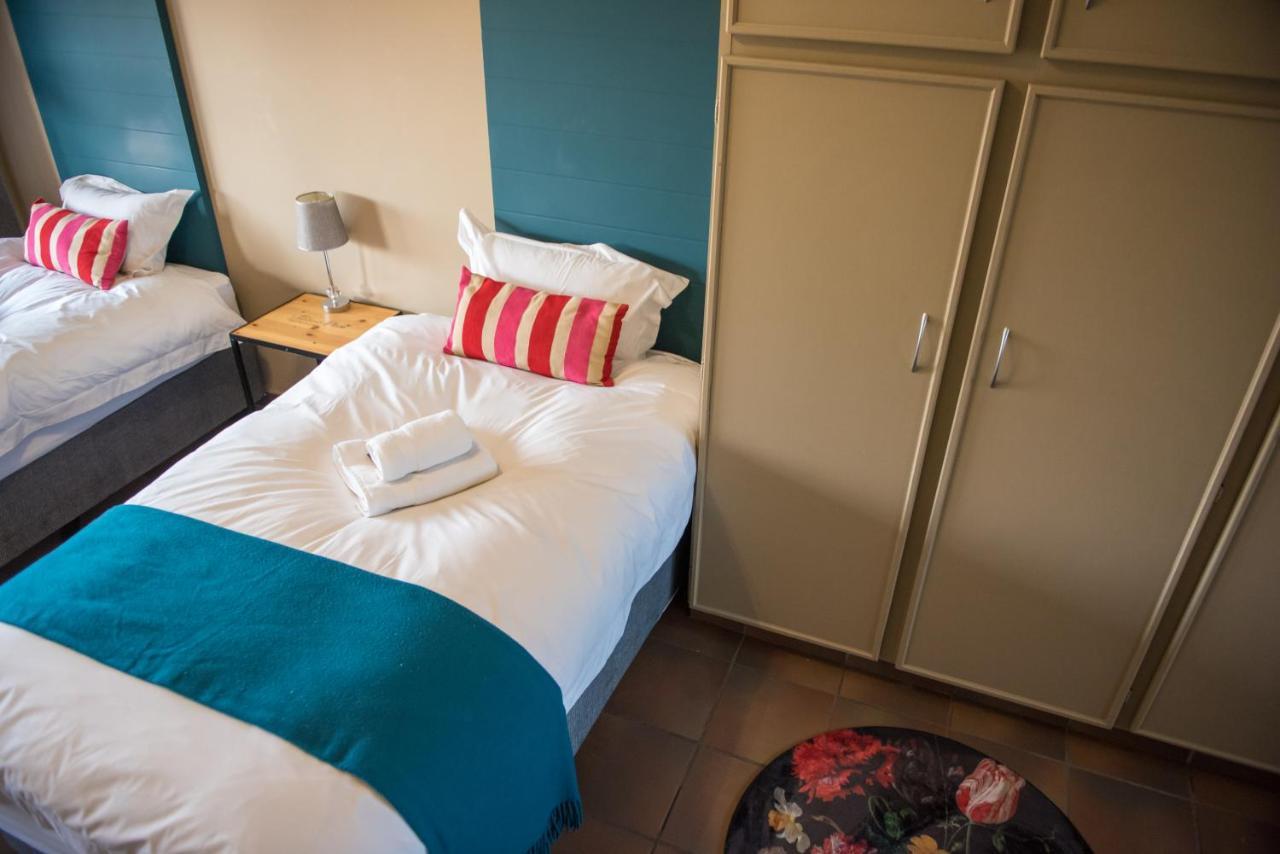 Melrose Place Guestrooms Потчефструм Екстериор снимка